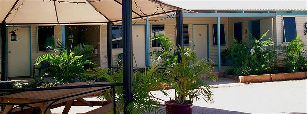 Derby Lodge Motel Экстерьер фото